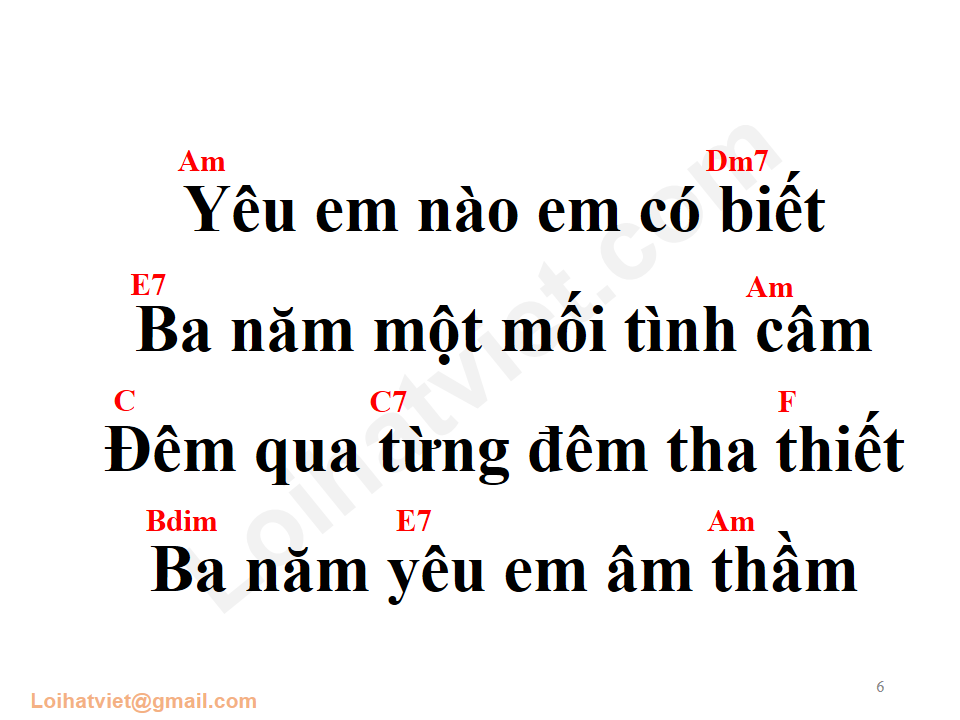 Ba năm yêu em âm thầm