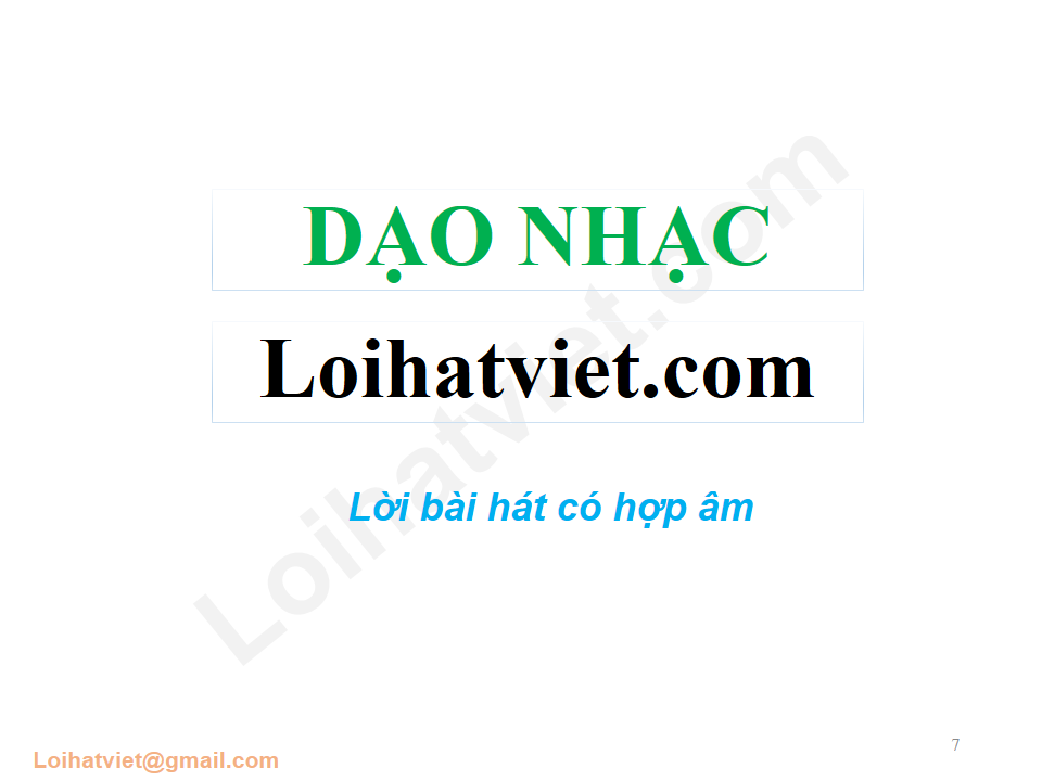 Ba năm yêu em âm thầm